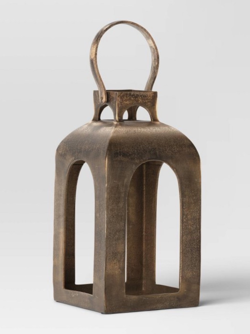 THRESHOLD NWT 13"x7.5" Pillar Cast
Aluminum Lantern Candle Holder -Gold